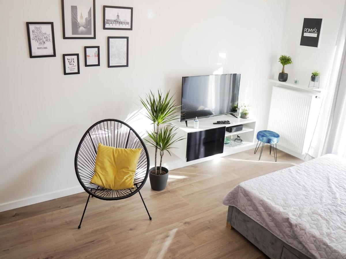 Vizzit Us Premium Apartments Варшава Экстерьер фото